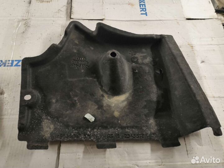 4g0825202 Audi A6 C7 защита антигравийная правая