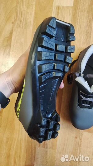 Лыжные ботинки