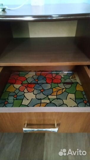 Тумба прикроватная