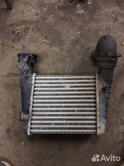 Радиатор интеркулера Volkswagen passat b5