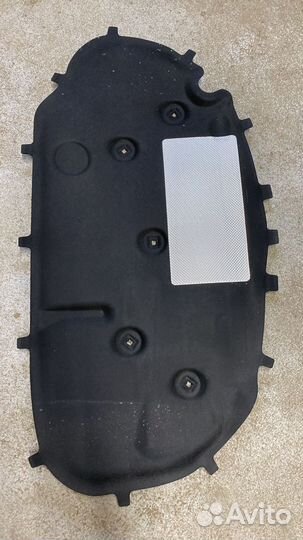 Утеплитель капота Volkswagen Golf 6