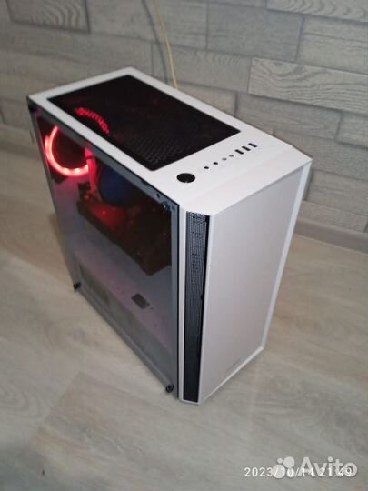 Core i5/16Gb/RX470/SSD500Gb