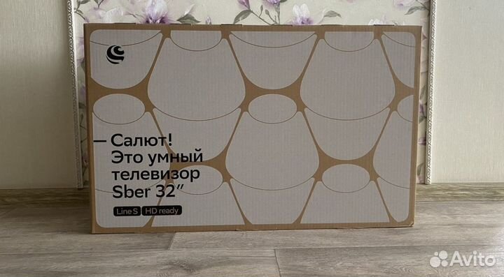 Новый SMART tv 81 см