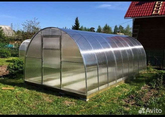 Теплица из поликарбоната