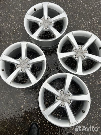 Литые диски audi A3 r17 оригинал