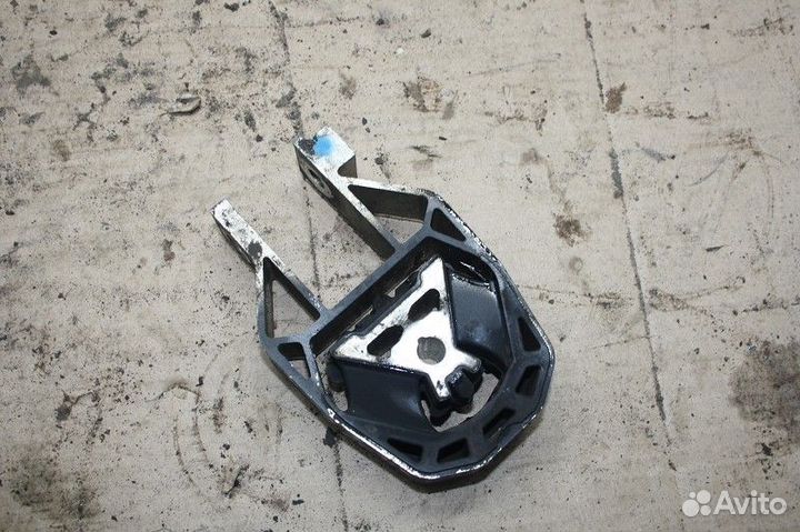 Опора кпп задняя Ford Focus III (2011—2015)