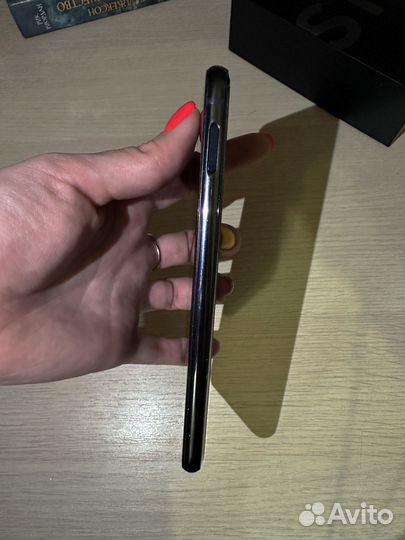 Samsung Galaxy S10e Оникс