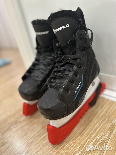 Коньки хоккейные дет