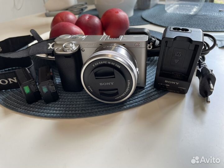 Sony Alpha ilce 6000 kit