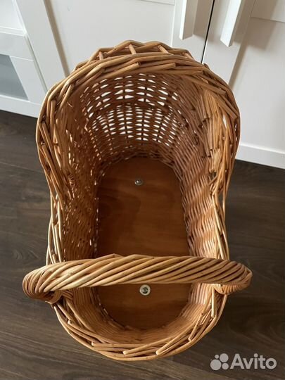 Люлька коляска плетенная