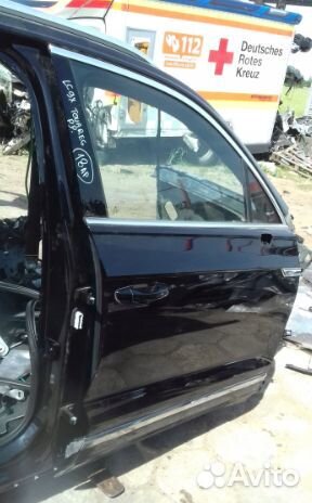 Дверь передняя справа VW touareg 3 краска: LC9X