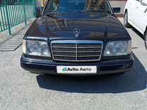 Mercedes-Benz E-класс 3.2 AT, 1993, 200 000 км, с пробегом, цена 730 000 руб.