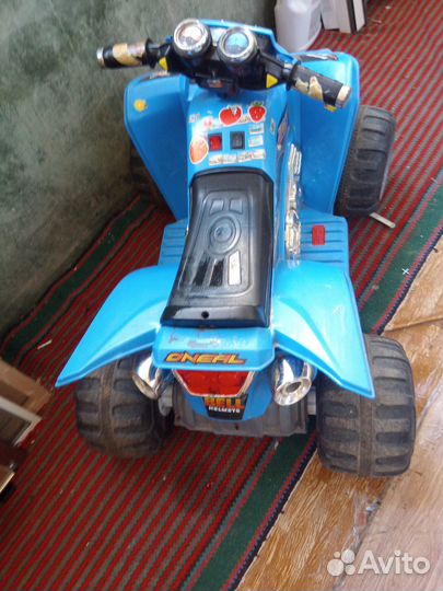 Детский квадроцикл на аккумуляторе