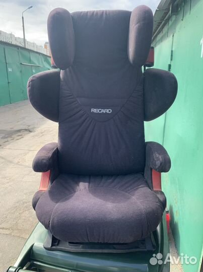 Автокресло рекаро