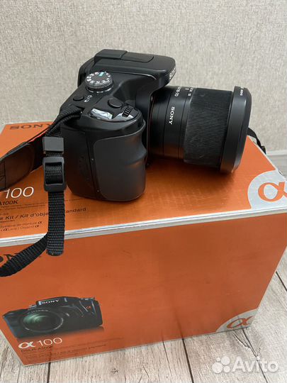 Зеркальный фотоаппарат Sony dslr-A100K