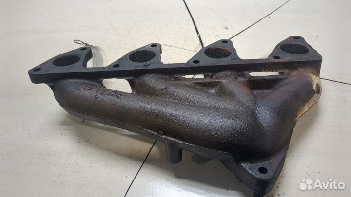 Коллектор выпускной Mitsubishi Pajero, 1992