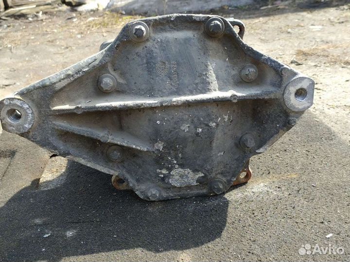 Редуктор задний Mercedes-Benz C180 W204 W212 W 212