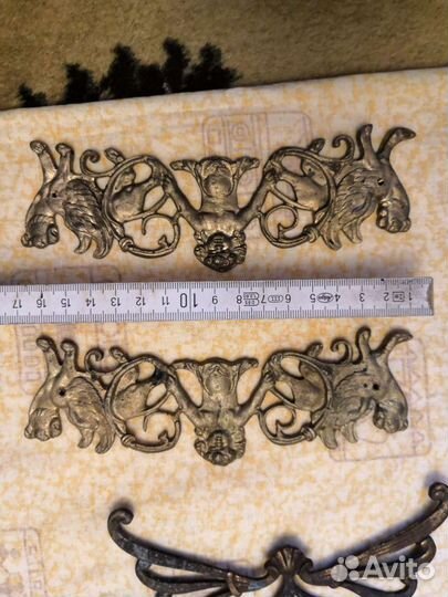 Бронза старинная. Части изделий