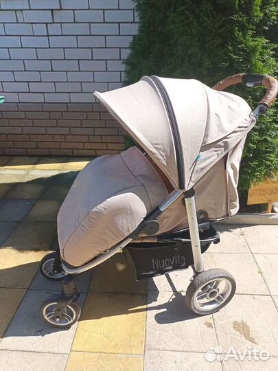 Всесезонная прогулочная коляска nuovita corso