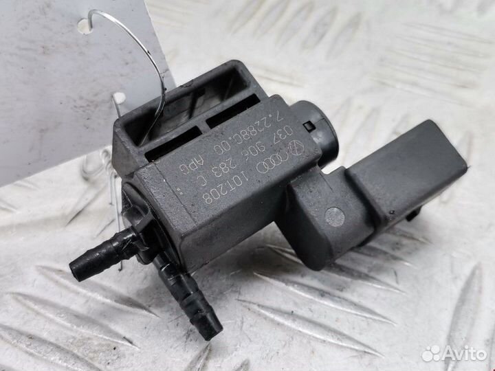 Клапан вакуумного управления Audi A3 037906283C