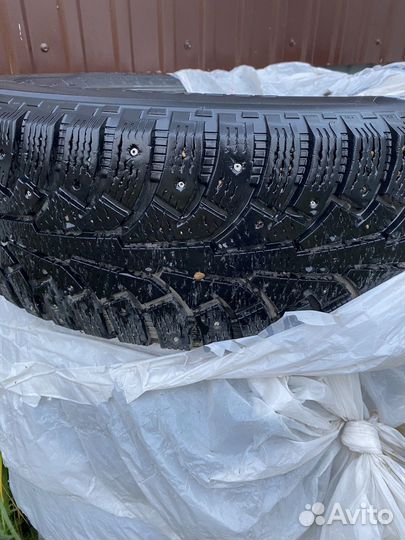 Nokian Tyres Hakkapeliitta Sport Utility 2.25/65 R17