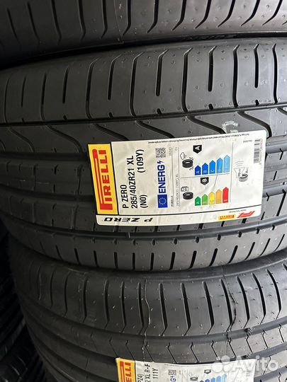 Pirelli P Zero 285/40 R21 и 315/35 R21