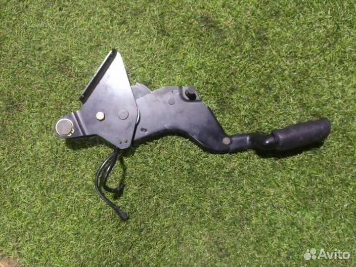 Рычаг стояночного тормоза Mercedes-Benz G-Class