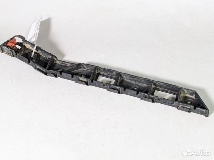 Крепление бампера заднее Opel Astra H универсал