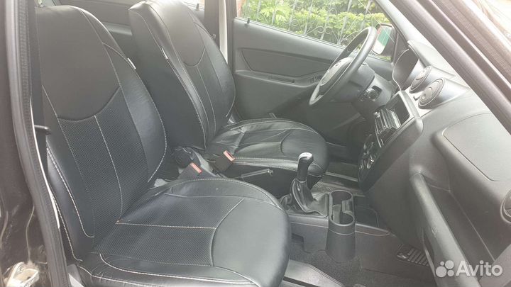 Чехлы из экокожи на гранту