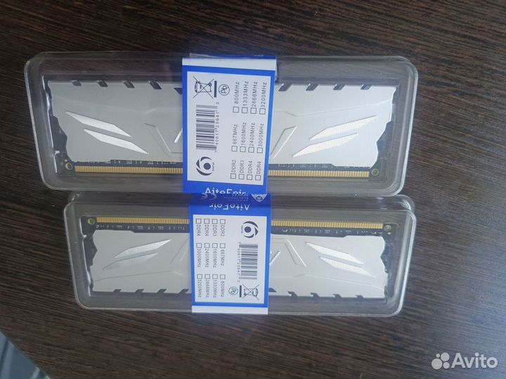 Оперативная память DDR3 8GB 1600 Mhz новая