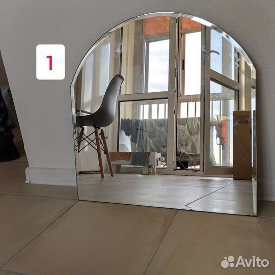 Зеркало настенное с пластинами