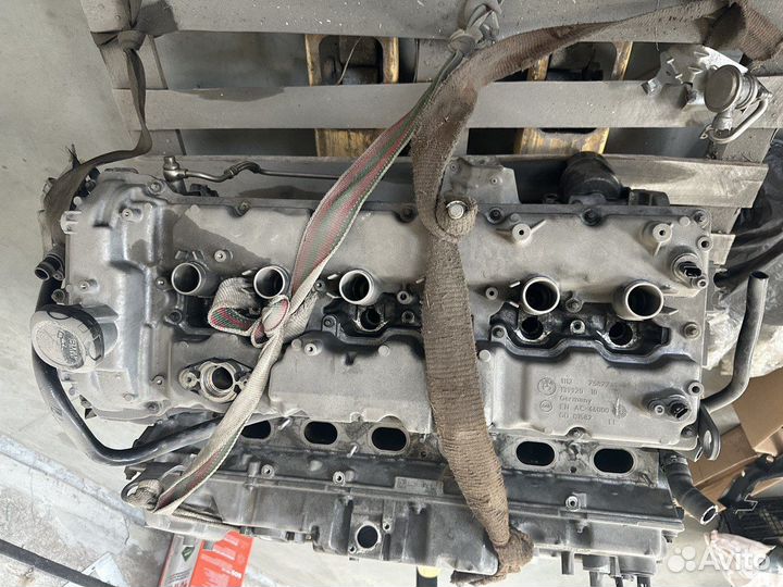 Двигатель BMW N74B60А turbo