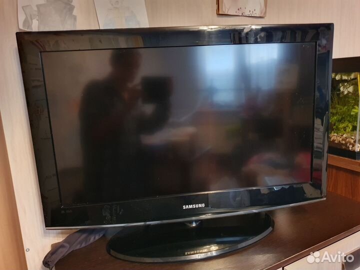 Телевизор samsung