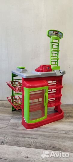 Игрушечный магазин