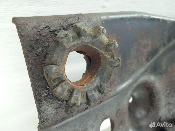 Балка подвески передняя (подрамник) Kia Carens 2004