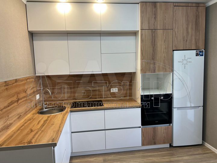 2-к. квартира, 42 м², 13/14 эт.