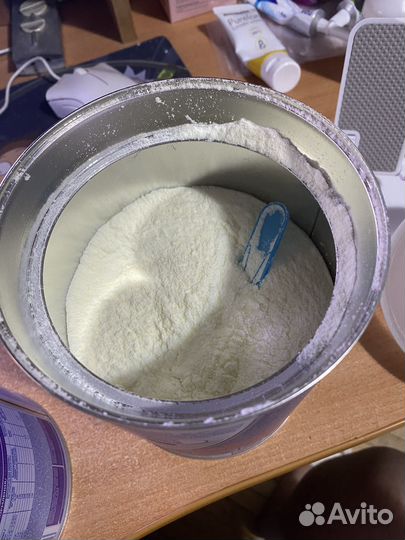 Нан гипоаллергенный 1 + в подарок пол банки