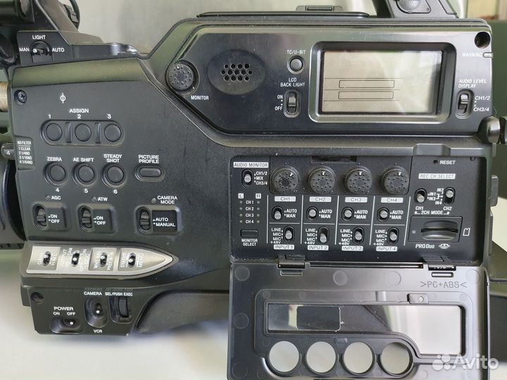 Видеокамера Sony HVR-S270E - Full HD