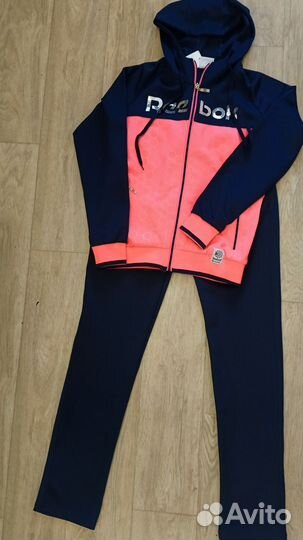 Спортивный костюм reebok женский