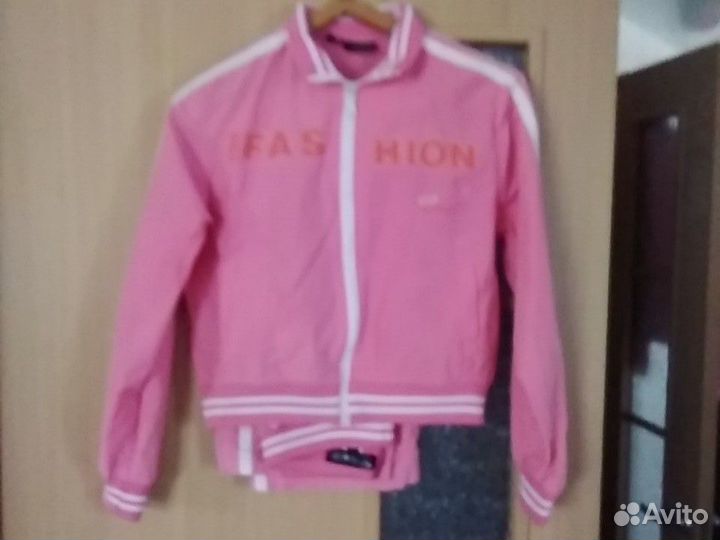 Костюм спортивный