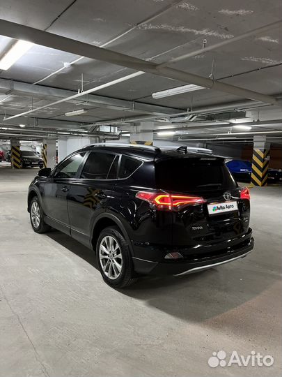 Toyota RAV4 2.5 AT, 2016, 64 000 км