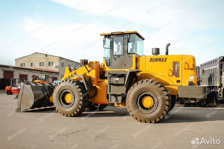 Фронтальный погрузчик Runmax 986E, 2023