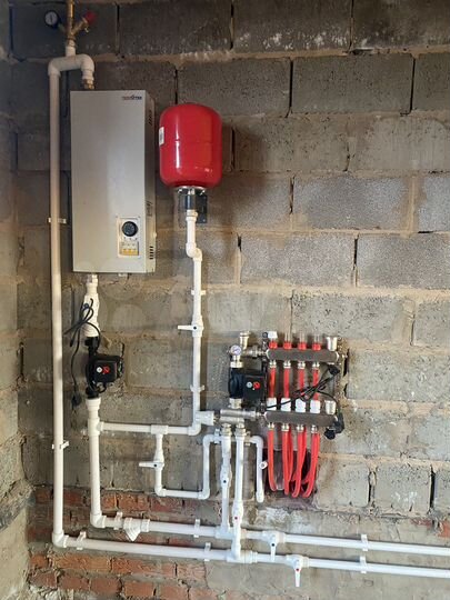 Коттедж 136 м² на участке 9 сот.