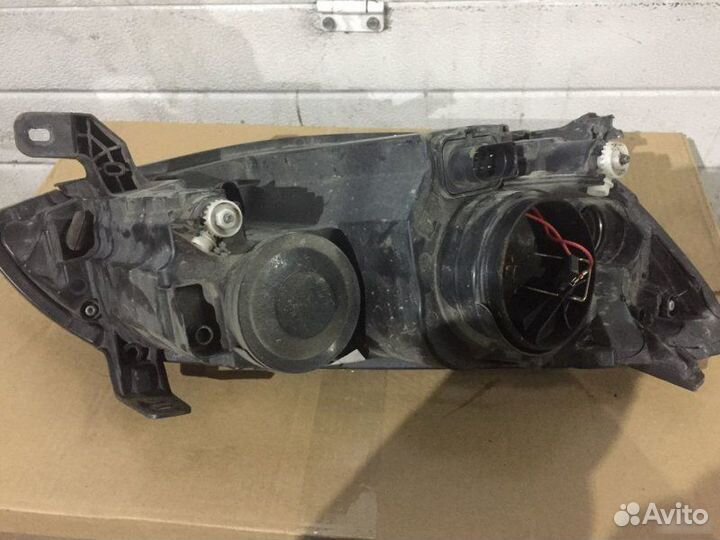 Фара левая Лада Калина