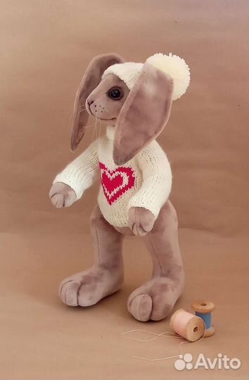 Плюшевый заяц ручной работы