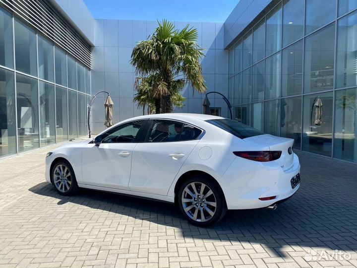 Mazda 3, 2022