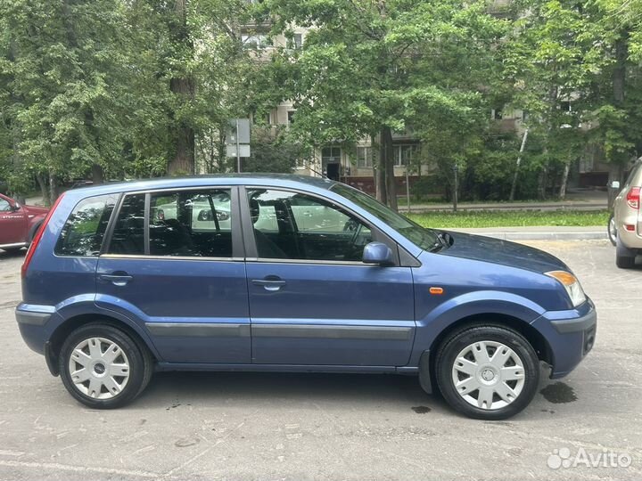 Ford Fusion 1.6 AT, 2006, 225 000 км