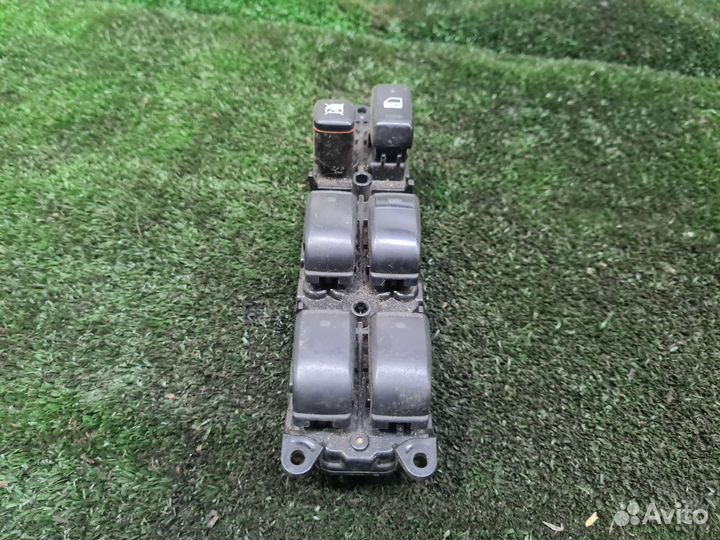 Кнопка стеклоподъемника Lexus Rx350 2003-2009