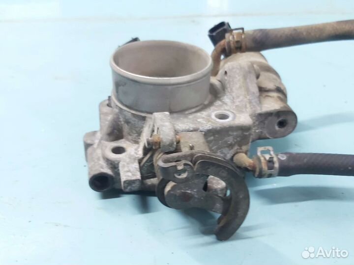 Дроссельная заслонка в сборе Mazda 323 bj