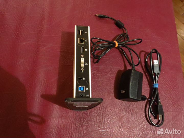 Док-станции Lenovo и HP и Fujitsu